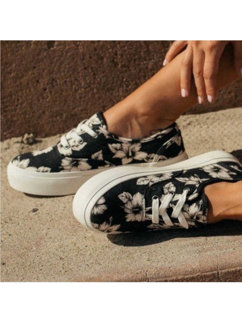 Billabong Black Floral Platform Sneakers